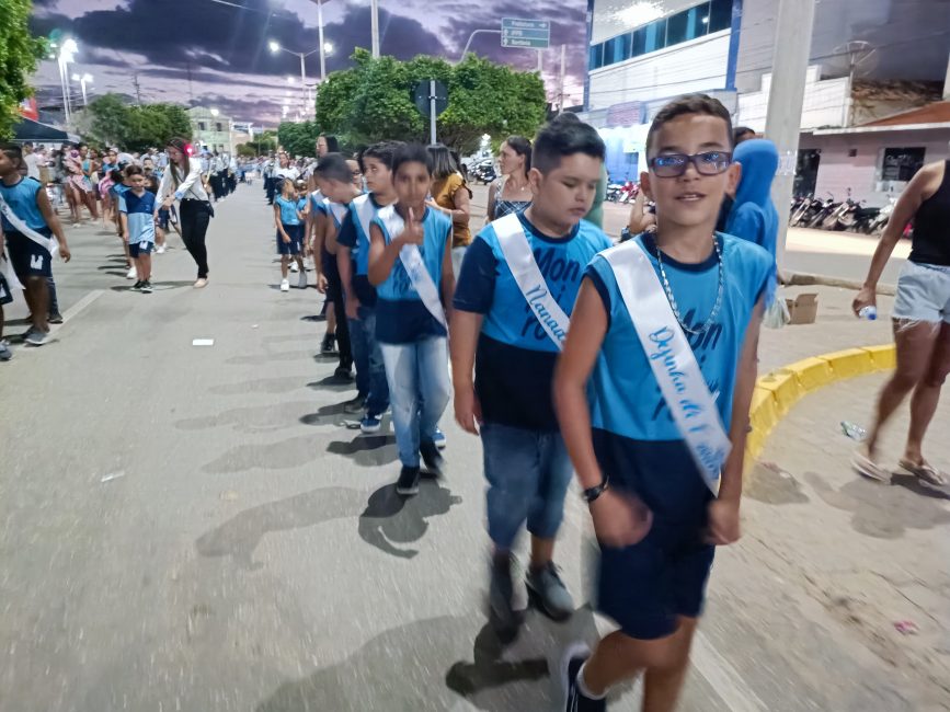 IMG_20220907_175528-867x650 Confira imagens do desfile cívico da Independência em Monteiro