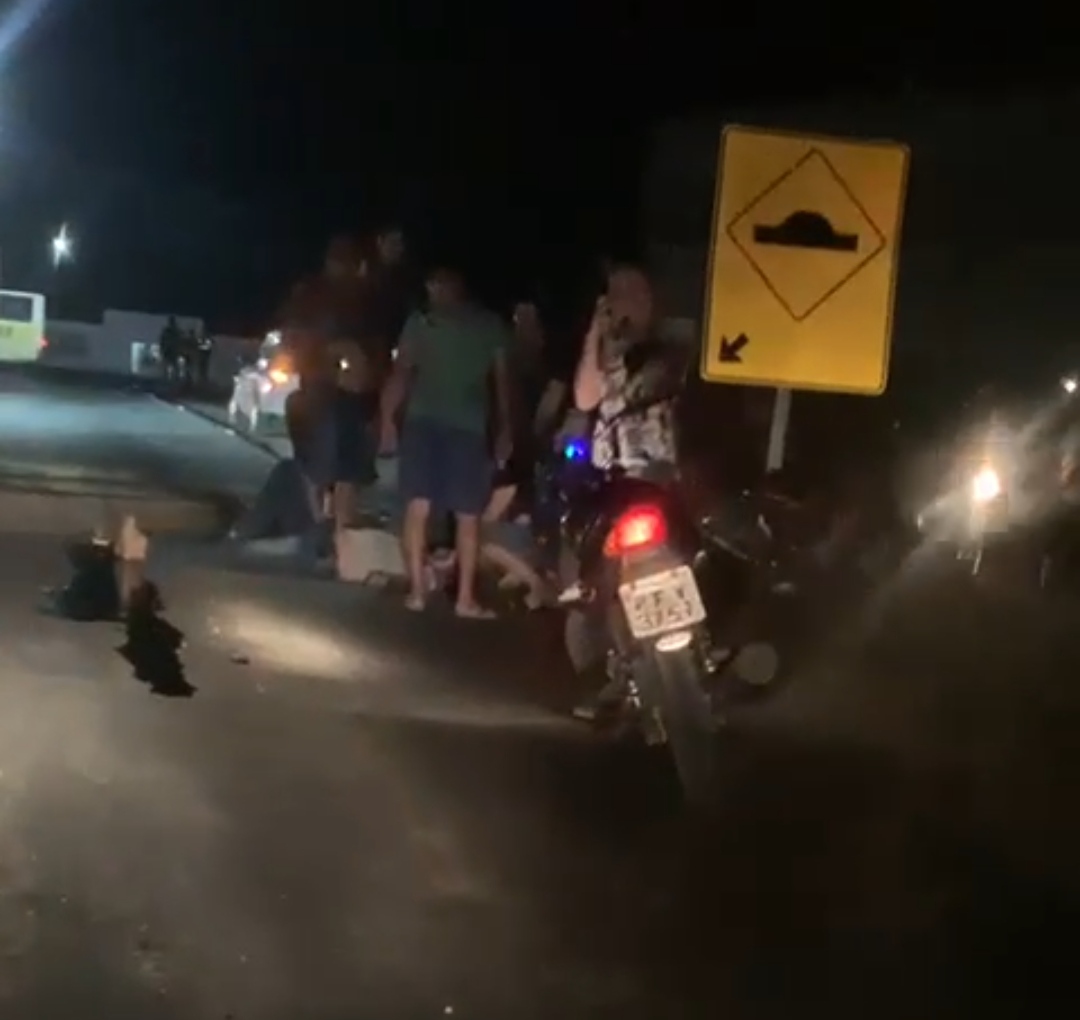 IMG_20220928_193449 Colisão entre carro e moto deixa uma pessoa ferida em Monteiro