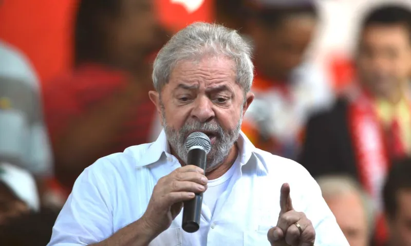 LULA TSE multa campanha de Lula por propaganda eleitoral antecipada