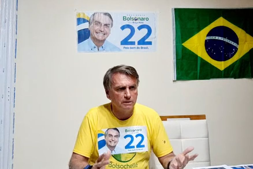 print-jair-bolsonaro-live-eleitoral-youtube-27-set-2022 Bolsonaro diz que Moraes ultrapassou todos os limites com quebra de sigilo de assessor