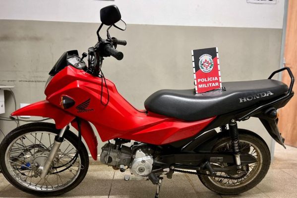whatsapp_image_2022-09-12_at_010322-599x400 Polícia prende suspeito e recupera motocicleta roubada, na Paraíba