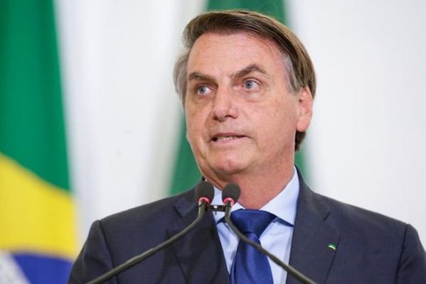 1635337291165_bolsonaro_carolina_antunes_pr-599x400 Presidente grava vídeo e pede ao eleitor que seja 'fiscal de Bolsonaro'