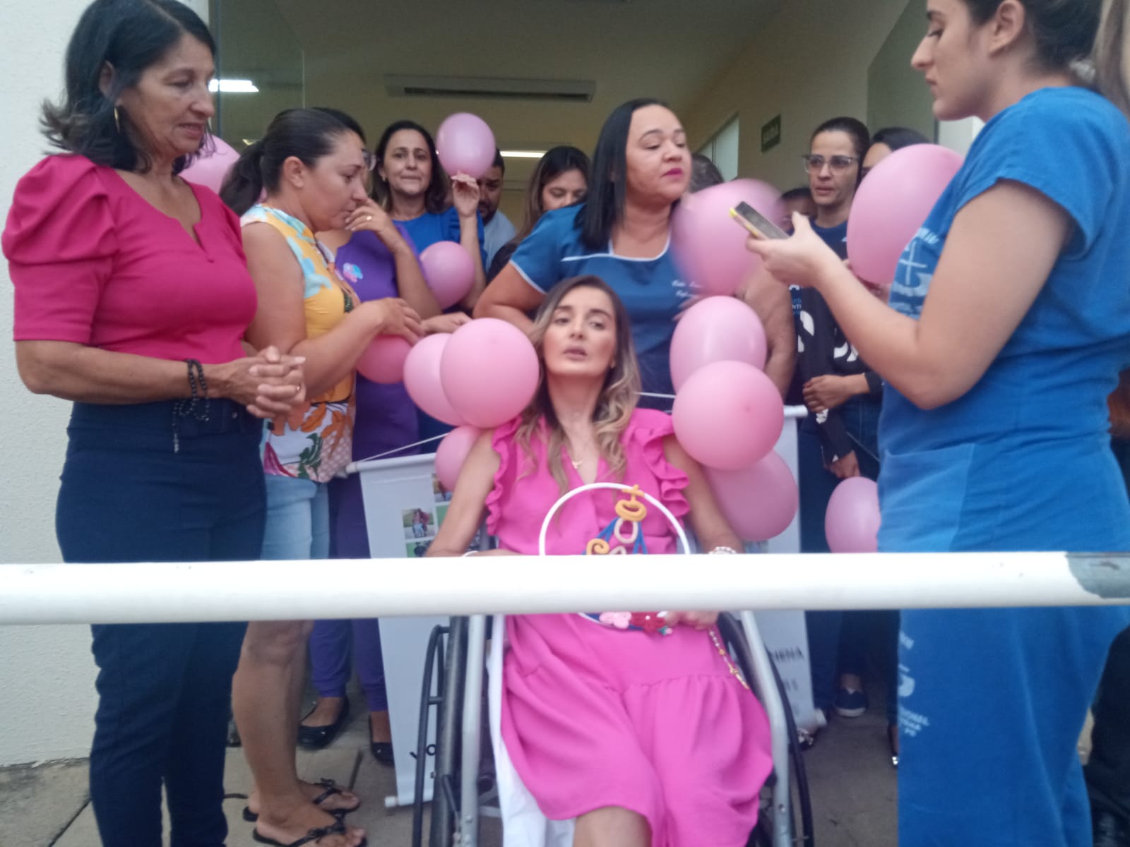 IMG-20221026-WA0700 Caso Rossana: Vítima de tentativa de feminicídio em Monteiro, recebe alta médica no Hospital Regional de Monteiro