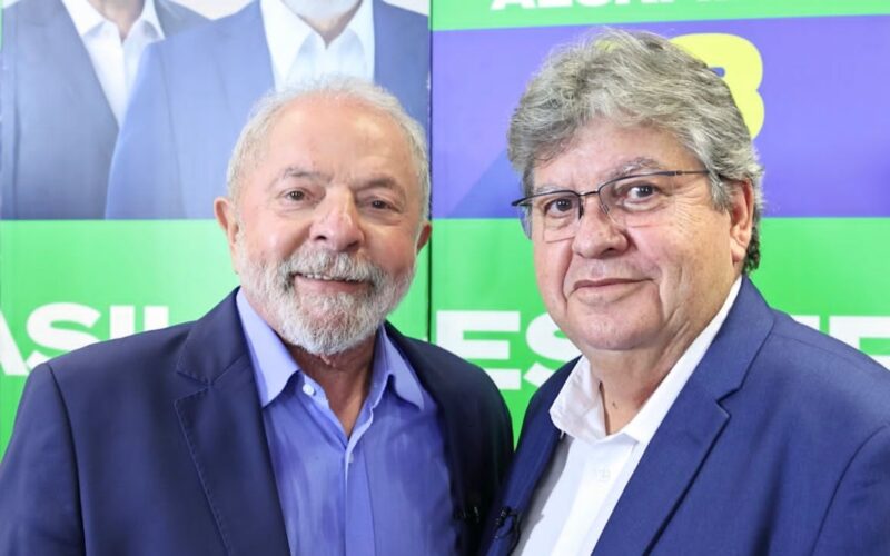 JOAO-AZEVEDO-LULA Lula manifesta apoio a João e pede à Paraíba vitória do governador neste segundo turno