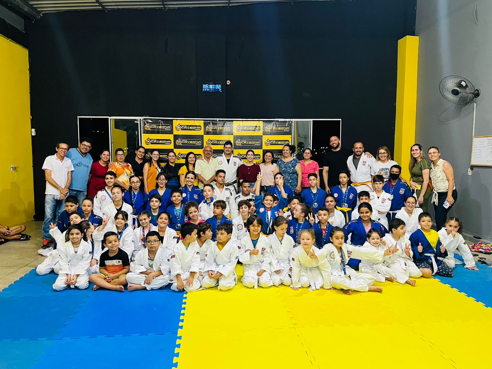 Judo4 Prefeita de Monteiro e secretário de Esportes visitam Projeto Judô Para Todos e parabeniza atletas por medalhas em competição  pernambucana