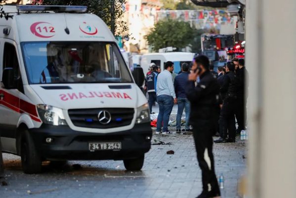 2022-11-13t143359z-1791030003-rc21lx9xx0ho-rtrmadp-3-turkey-security-599x400 Polícia da Turquia prende 22 suspeitos por explosão que matou 6 pessoas em Istambul