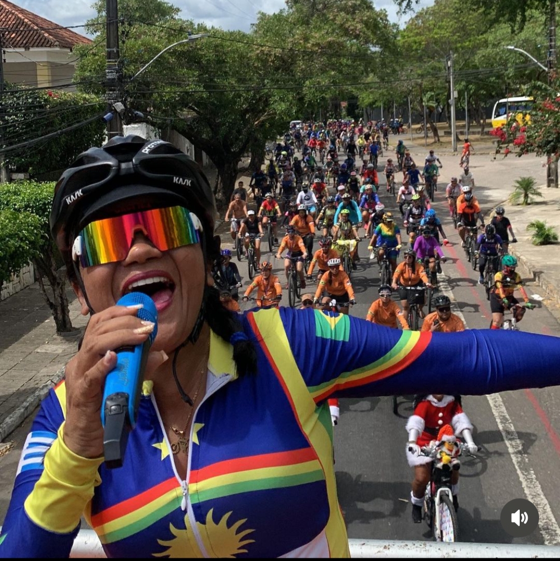 IMG-20221225-WA0186 Cantora Monteirense lota as ruas do Recife-PE e arrasta uma multidão de ciclista na capital Pernambucana
