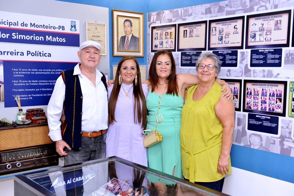 IMG-20221228-WA0095 Câmara de Monteiro inaugura museu Simorion Matos, novos gabinetes