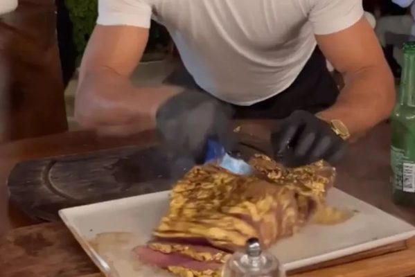 carne-599x400 Carne folheada a ouro faz sucesso entre seleções da Copa do Mundo