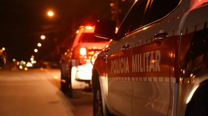 viatura-da-policia-militar Homem é morto com 15 tiros quando pilotava moto na PB