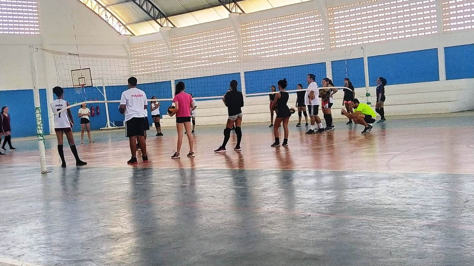 Seletiva-3 Seleção Paraibana de Voleibol feminino realiza seletiva em Monteiro com grande participação