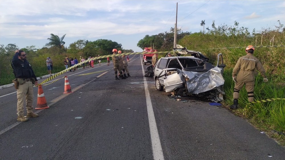 acidente-br-104 Acidente entre carros deixa um morto e quatro feridos na BR-104, na Paraíba