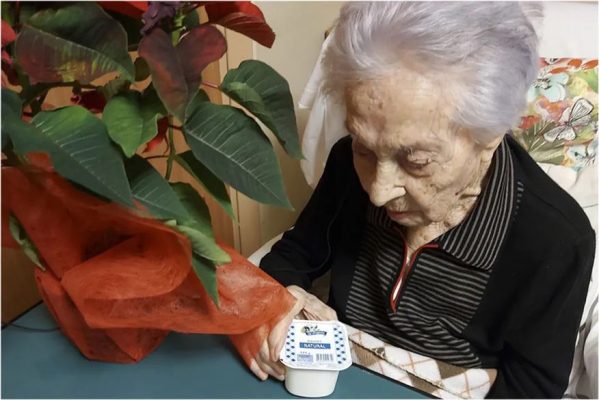 fjm0ym4x0aayvsp-599x400 Espanhola de 115 anos entra no Guinness como mulher mais velha do mundo