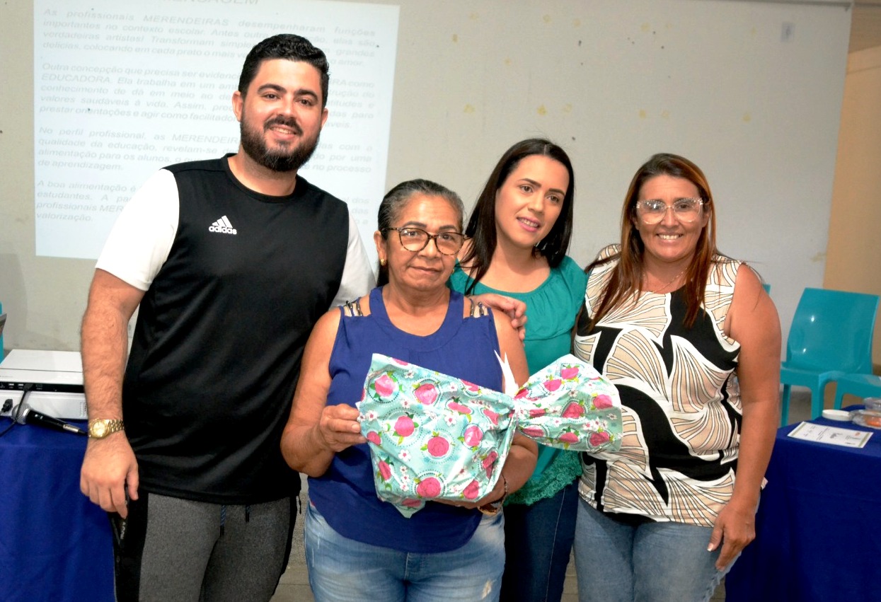 Capacitacao-Merendeiras-2 Merendeiras da Rede Municipal de Ensino e Desenvolvimento Social de Monteiro participam de capacitação