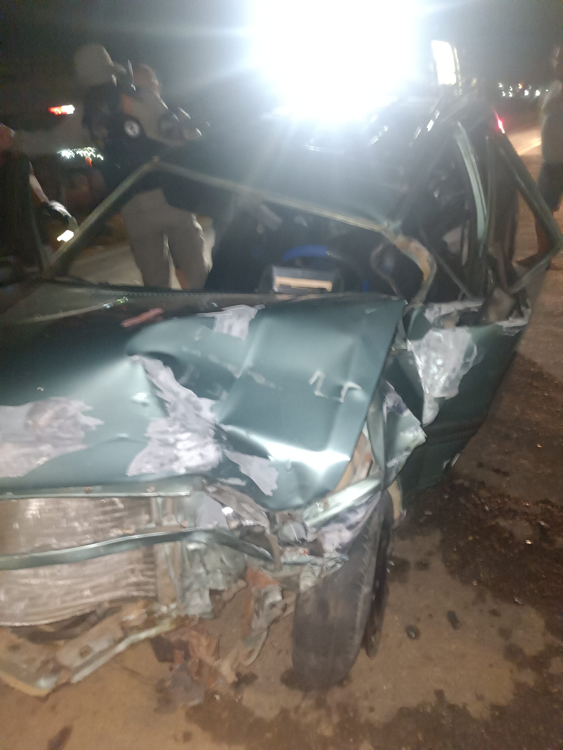 IMG_20230204_184846-scaled Colisão entre carro e caminhão deixa duas pessoas feridas na BR-412, na saída para Sertânia