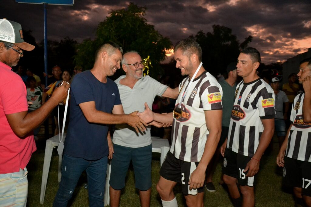 m11-1024x682-1 Incentivo ao Esporte: Secretário de Esportes de Monteiro participa da final da Copa Cupirense de Futebol