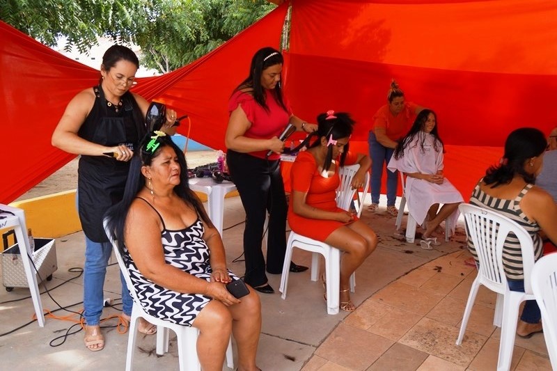 DSC05055-1 Prefeitura de São Sebastião do Umbuzeiro realiza festa em homenagem ao Dia Internacional da Mulher