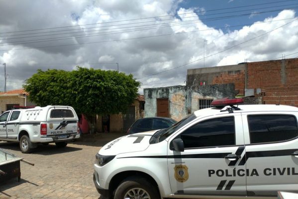 policia_civil_viatura_foto_ascom_pcpb-1-599x400 Polícia Civil prende homem que tentou matar esposa e filha no Sertão da Paraíba