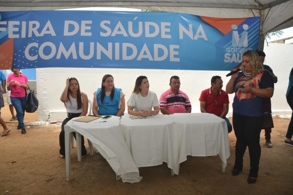 Feira-da-Saude-18-600x400 Programa Feira de Saúde na Comunidade é sucesso de participação em Monteiro