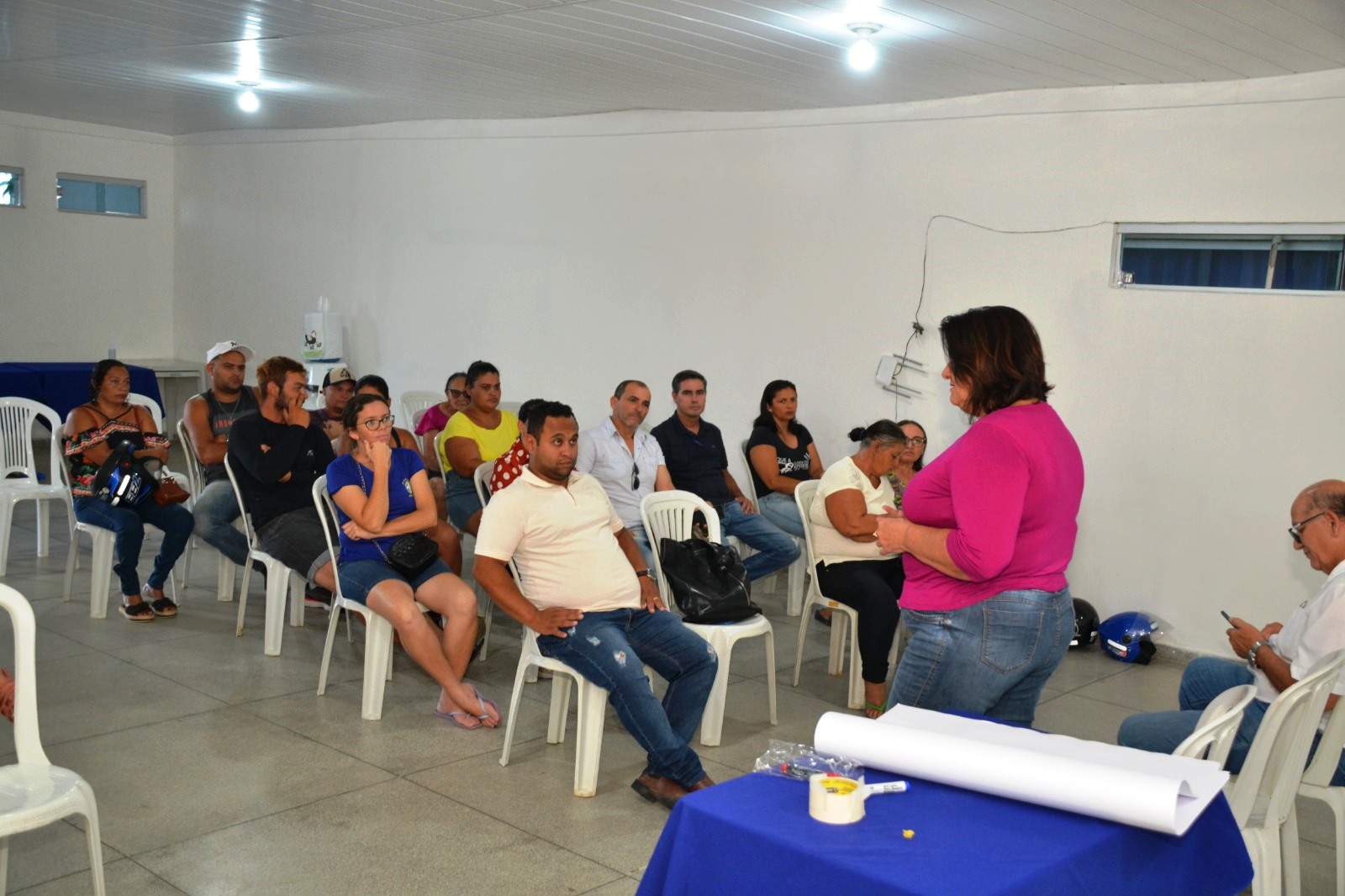 Feirantes02 Prefeitura de Monteiro realiza reunião com comerciantes da feira livre e anuncia novidades