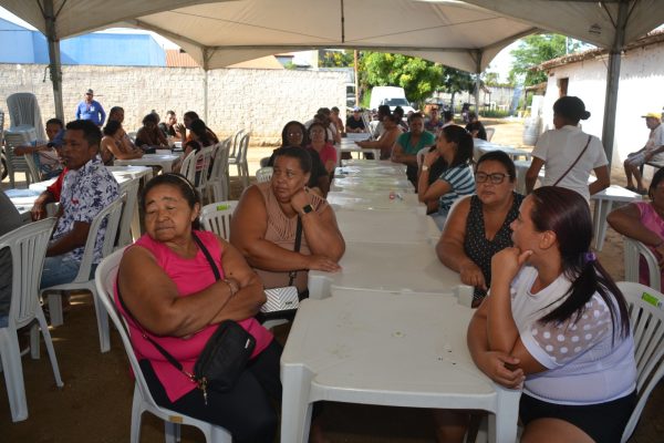 Dia-do-Gari-19-1-600x400 Monteiro: Prefeitura celebra Dia do Gari com café da manhã, serviços de saúde e beleza