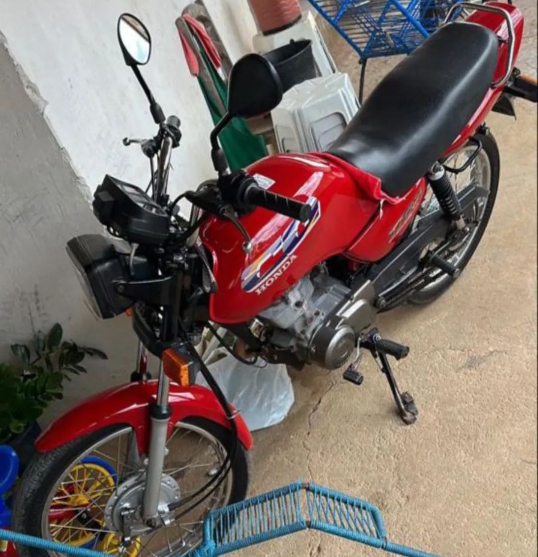 Screenshot_2023-05-12-11-29-36-211_com.instagram.android-edit Motocicleta é furtada em frente à residência em Monteiro