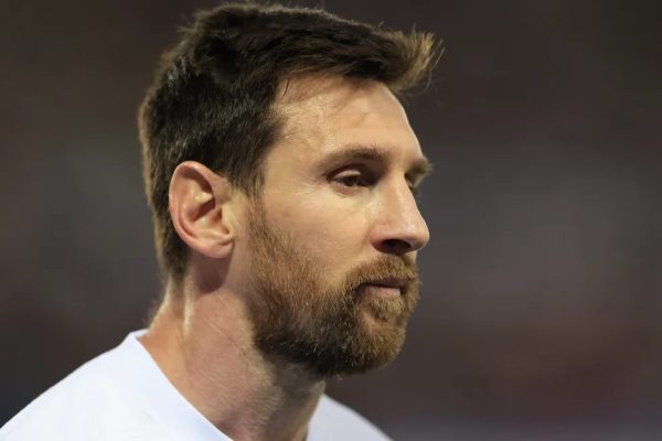 WhatsApp-Image-2023-05-30-at-08.16.40-600x400 Messi tem pressa para definir futuro e se distancia do Barcelona