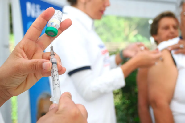 image-3-600x400 Em Monteiro: Vacina da Influenza é ampliada para toda a população a partir dos seis meses de idade