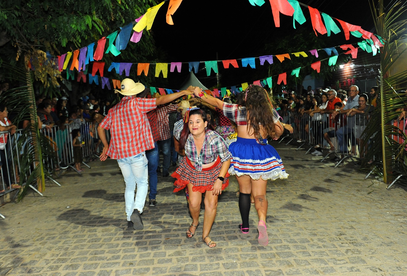 Festiva-de-Quadrilhas-2023-2 São João de Monteiro – Cidade Forró: Festival de Quadrilhas de Rua animam população