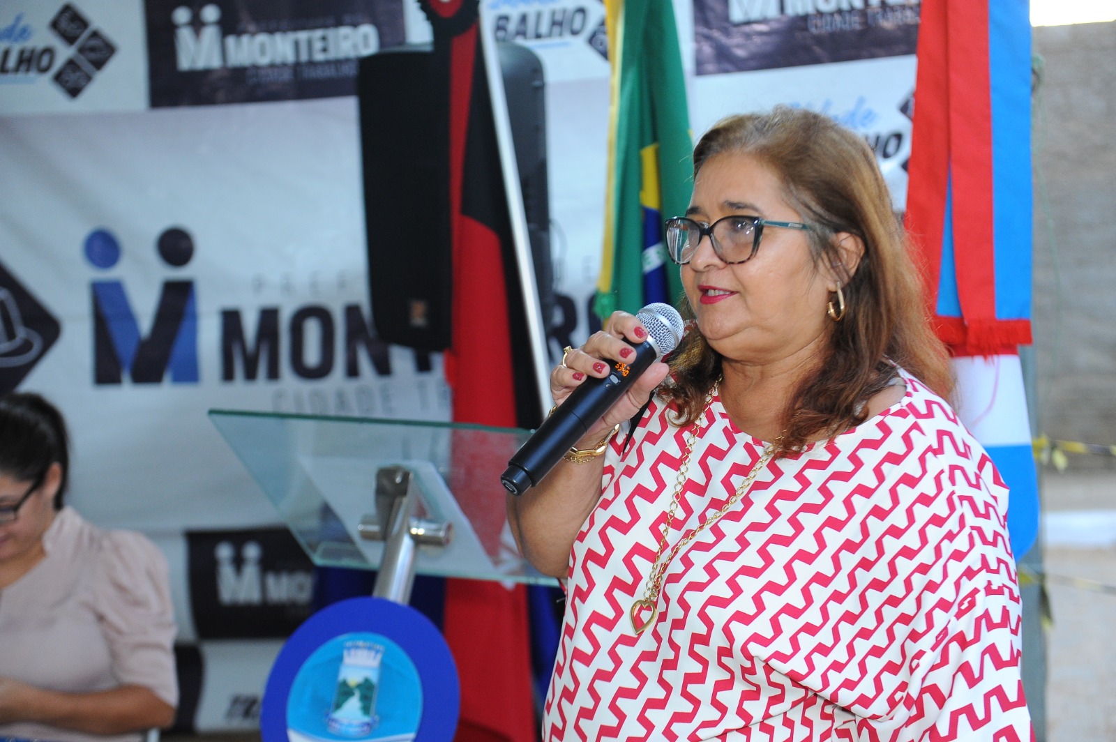 IMG-20230605-WA0056 Cidade Trabalho: Prefeita Anna Lorena entrega mais uma rua pavimentada em Monteiro