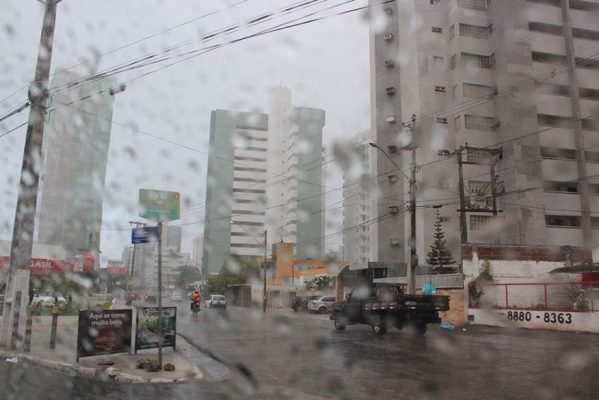 aesa-preve-chuvas-ocasionais-no-litoral-e-temperatura-de-15oc-no-cariri-e-curimatau-599x400 Inmet emite mais dois alertas de perigo de chuvas para João Pessoa e outros 83 municípios