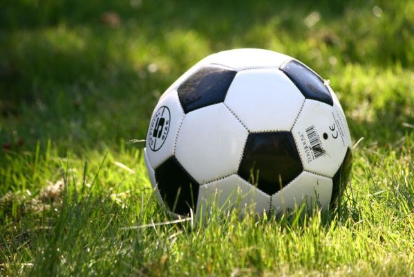 futebol_bola_jogo_foto_pixabay-3-599x400 STJD pune jogadores envolvidos em manipulação de resultados no futebol
