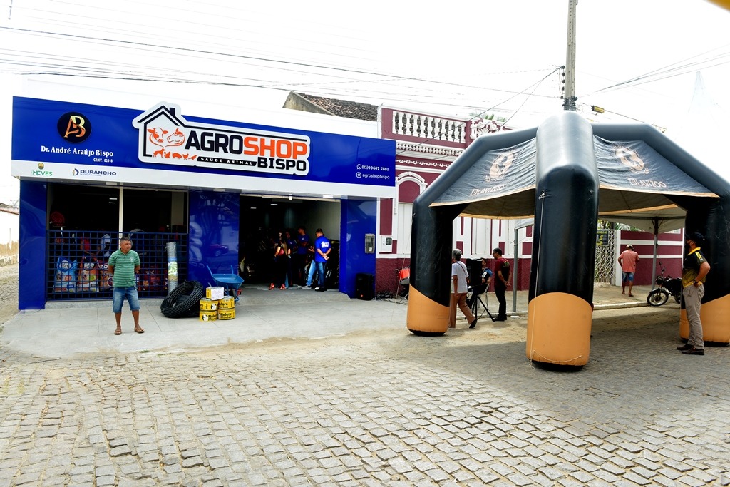 IMG-20230729-WA0513 AGROSHOP BISPO é inaugurada em Monteiro com grande evento comprovando seu sucesso imediato