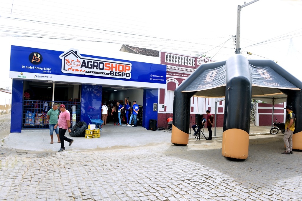 IMG-20230729-WA0557 AGROSHOP BISPO é inaugurada em Monteiro com grande evento comprovando seu sucesso imediato