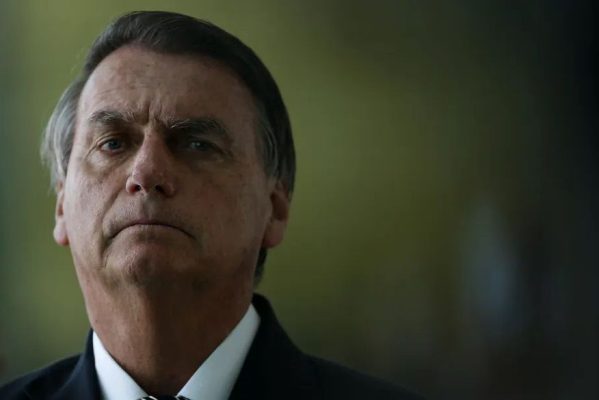 100786104-mariz-pa-brasilia-10-10-2022-jair-bolsonaro-palacio-do-alvorada-eleicoes-2022-candidato-599x400 Entenda como investigação sobre esquema de venda ilegal de joias mira Bolsonaro