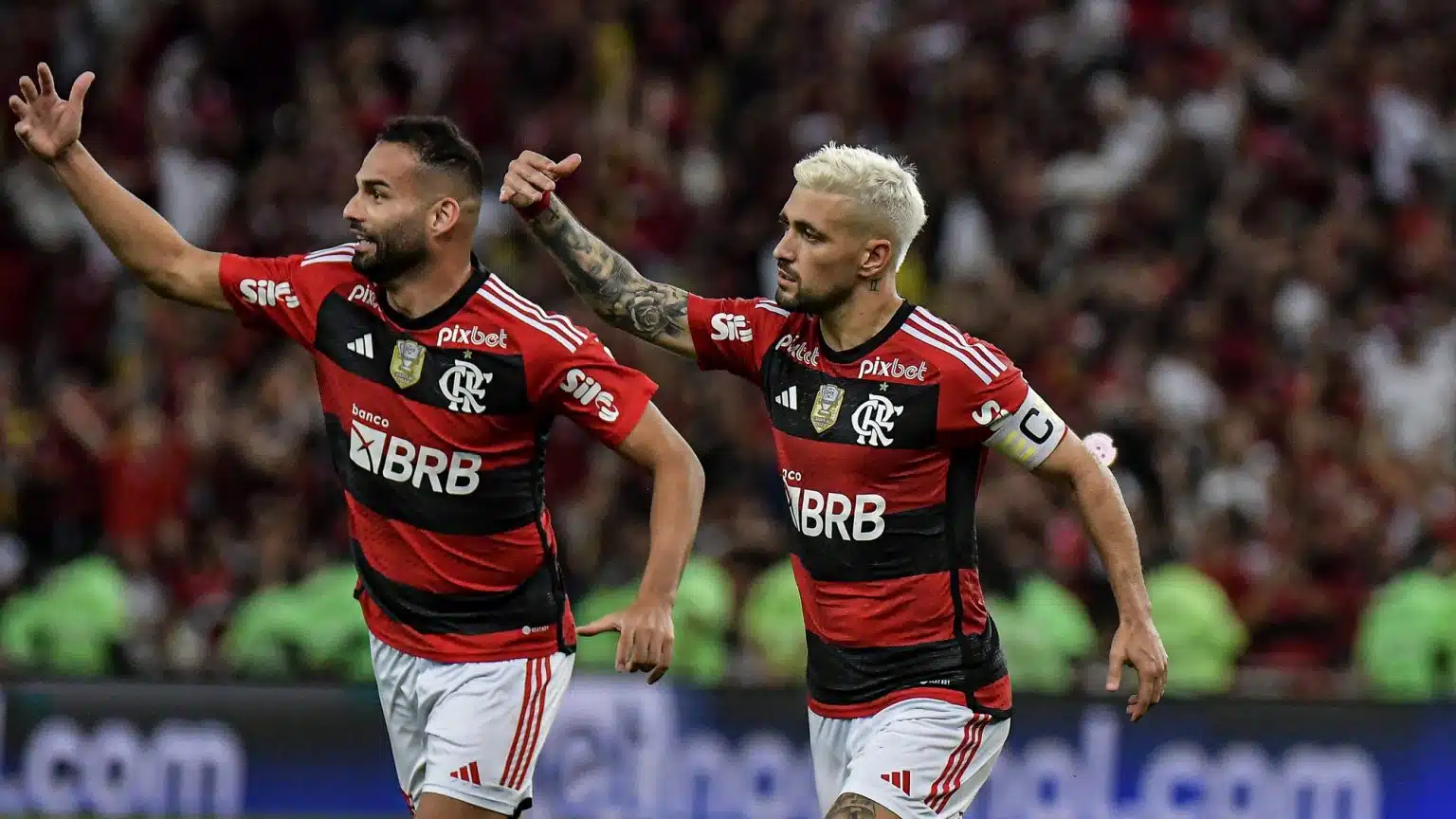 arrascaeta-flamengo-trivela-1536x864.jpg Arrascaeta marca, Flamengo vence o Grêmio de novo e está na final da Copa do Brasil