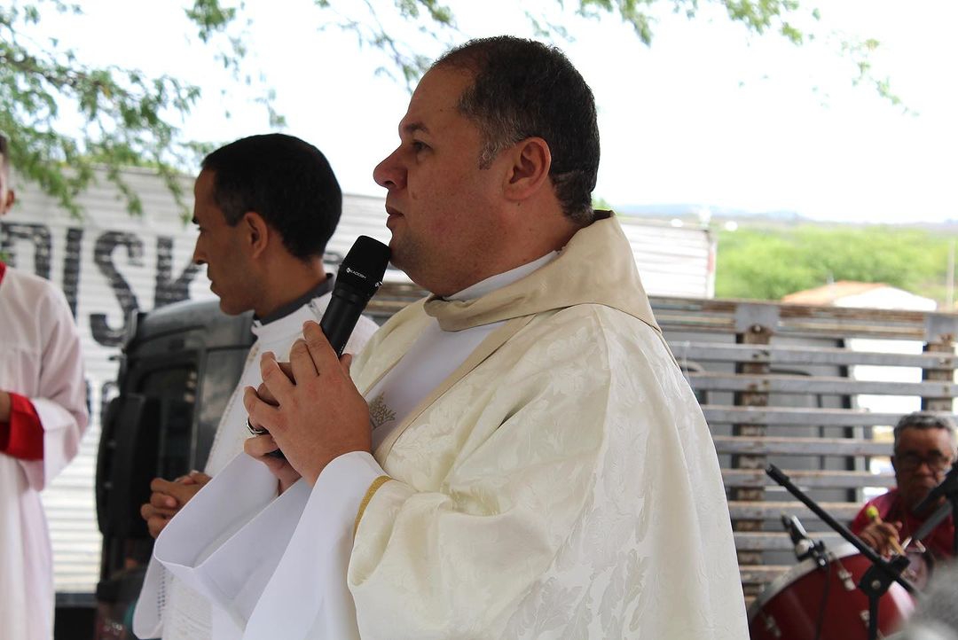 1174092586 Em Monteiro: Paróquia Nossa Senhora das Dores realiza missa do Vaqueiro