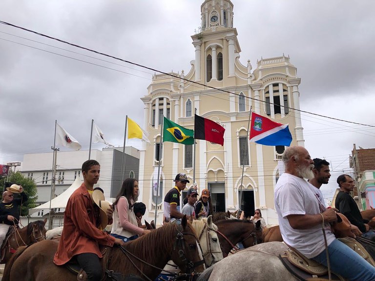1694939876 Em Monteiro: Paróquia Nossa Senhora das Dores realiza missa do Vaqueiro