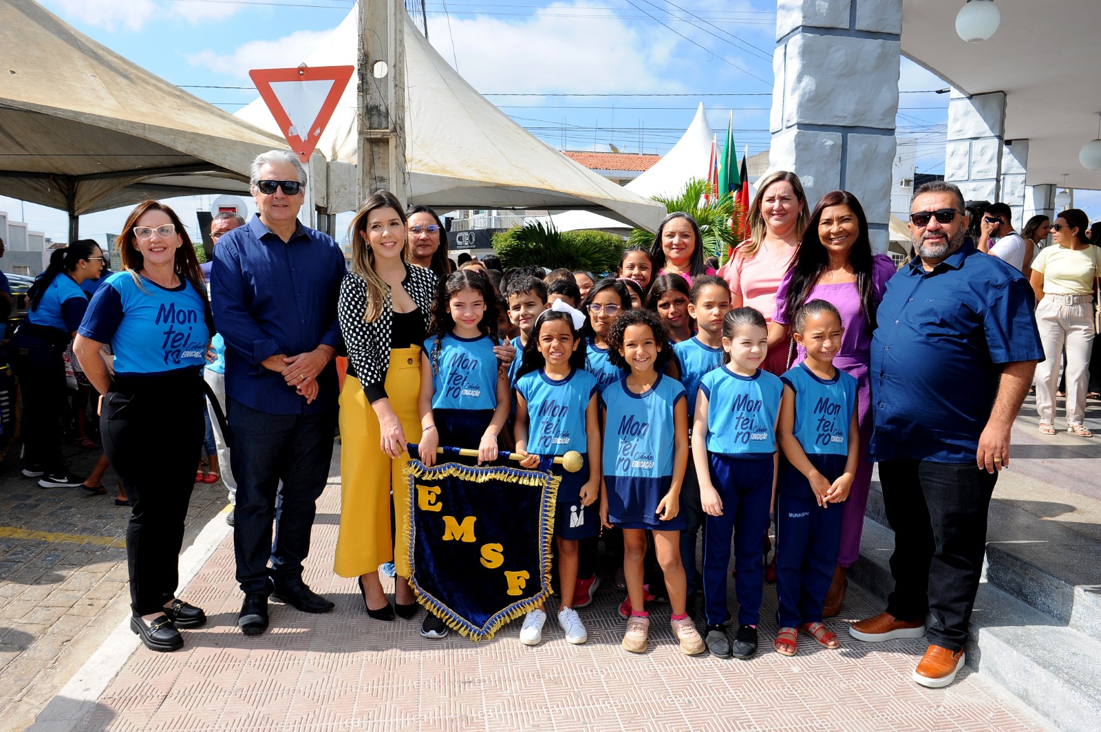 Semana-da-Patria-2 Prefeita Anna Lorena abre oficialmente Semana da Pátria com hasteamento das bandeiras