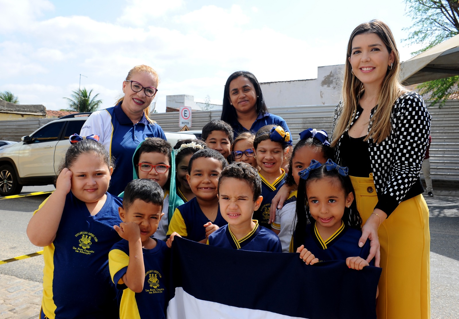 Semana-da-Patria-3 Prefeita Anna Lorena abre oficialmente Semana da Pátria com hasteamento das bandeiras