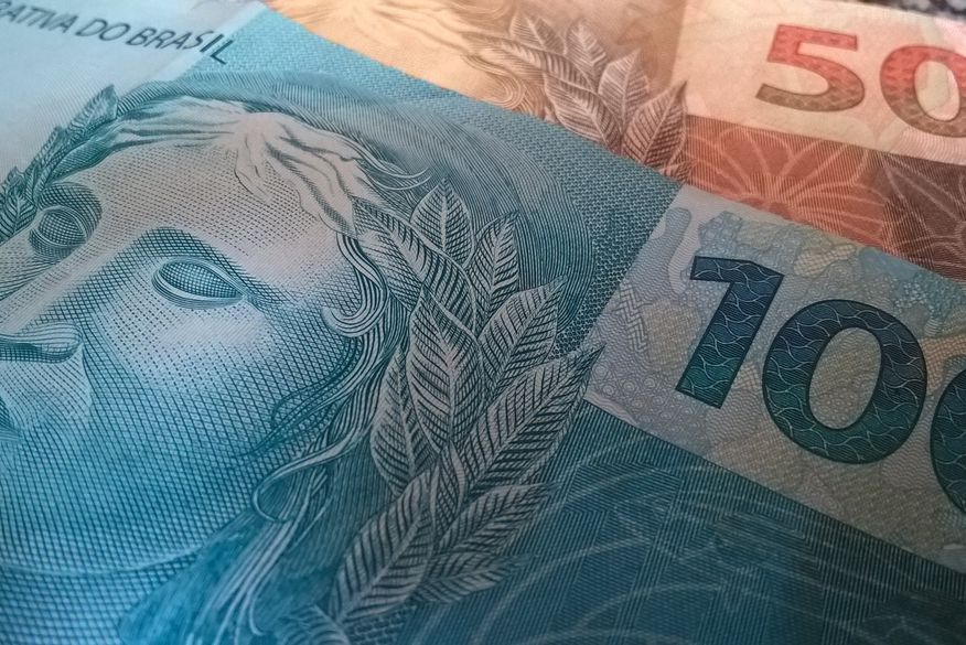 dinheiro_foto_pixabay__ Municípios recebem R$ 4,1 bilhões do FPM na próxima terça-feira e valor é 11% maior que o repasse anterior