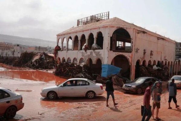 tempestade_libia-599x400 Tempestade deixa mais de 5 mil mortos, 10 mil desaparecidos e cria “cidade fantasma” na Líbia