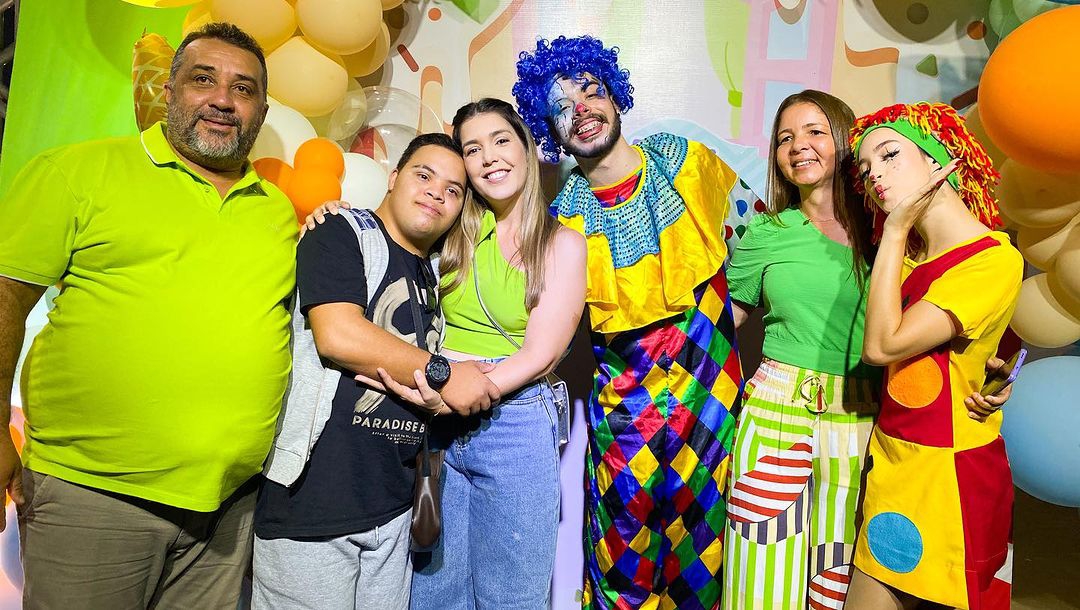 1397041941 Vereador Dácio prestigia festa das crianças na cidade de Monteiro