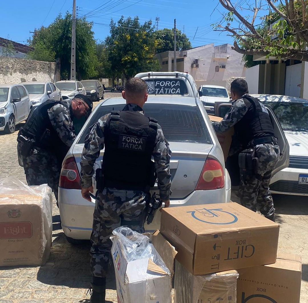 245717346 Polícia Militar Realiza Apreensão de Cigarros Contrabandeados em Monteiro