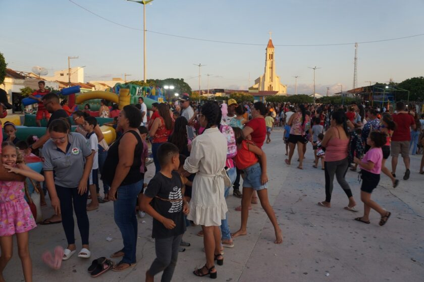 78441BBF-5855-4771-8C00-304527F755CB Prefeitura de São Sebastião do Umbuzeiro realiza festa em comemoração ao dia das crianças
