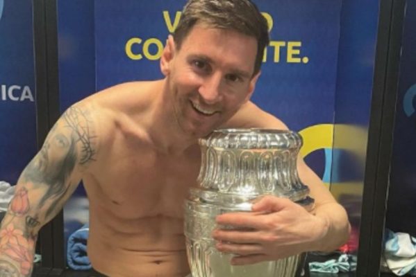 messi_jogador_foto_redes_sociais-599x400 Messi conquista Bola de Ouro da France Football pela oitava vez