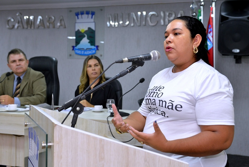 IMG-20231109-WA0517 Mães Atípicas emocionam legislativo de Monteiro, e têm projeto de orientação e atenção à elas, aprovado por unanimidade