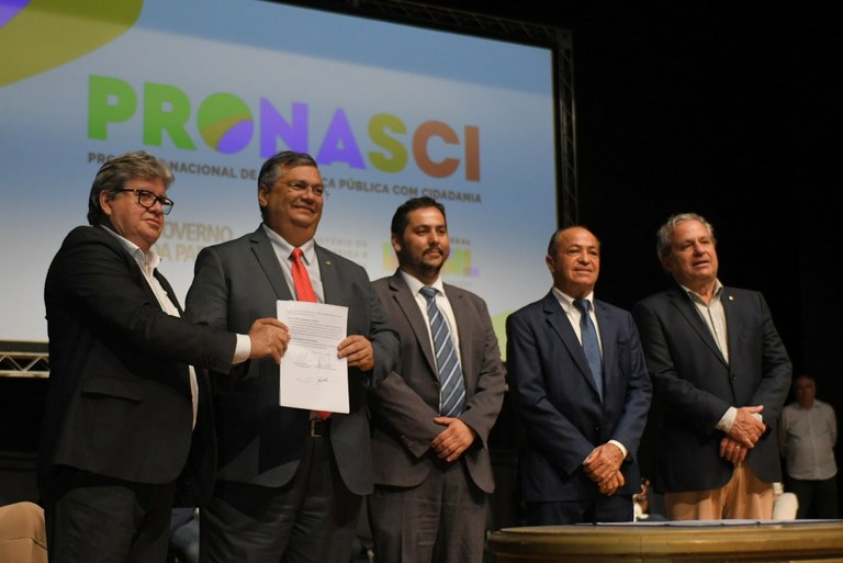 IMG-20231128-WA0300 ALPB aprova concessão do título de cidadão paraibano ao ministro Flávio Dino