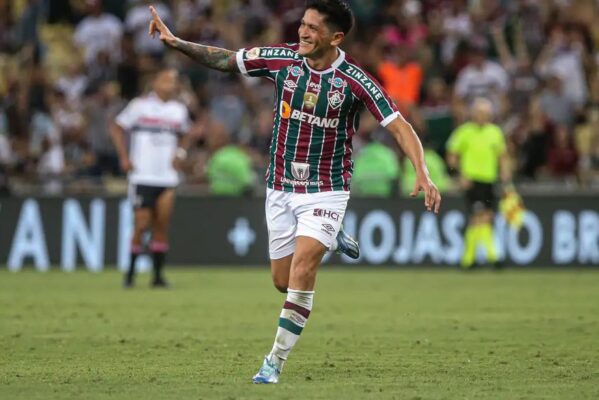 fotomarcelogoncalvesfluminense-599x400 Em jogo acirrado, Fluminense supera São Paulo no Maracanã