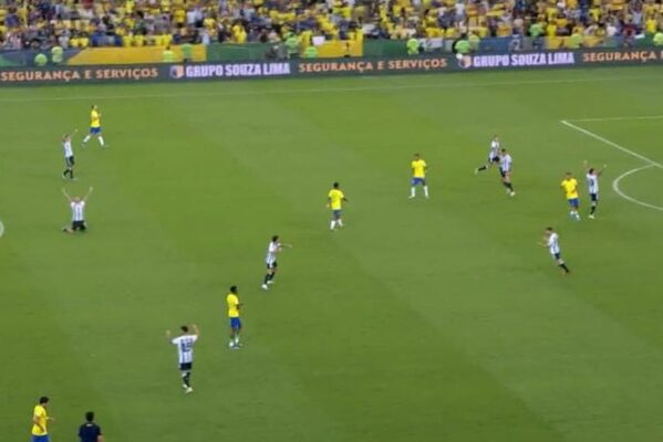 jogobrasilxargentina1-599x400 Eliminatórias: Brasil perde de 1 a 0 para Argentina no Maracanã